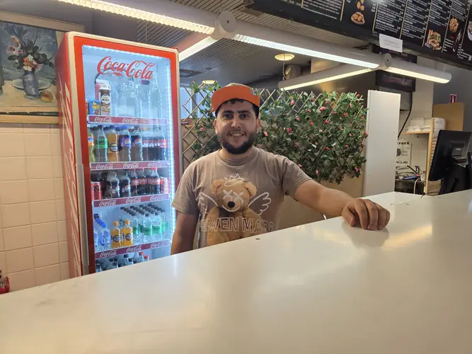 Viking Kebab Pizzerian uusi omistaja